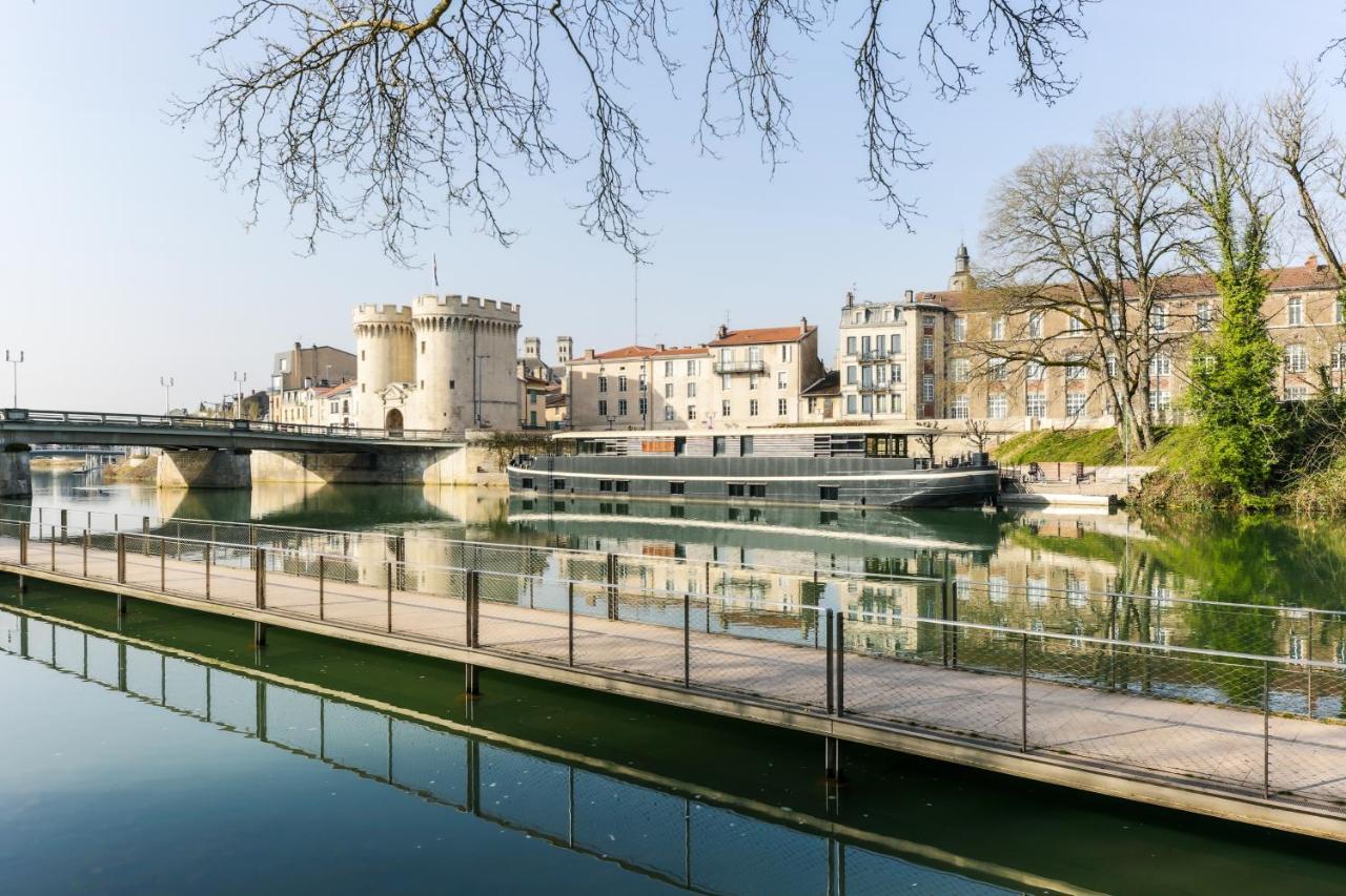 Savy Hotel Verdun-sur-Meuse Bagian luar foto