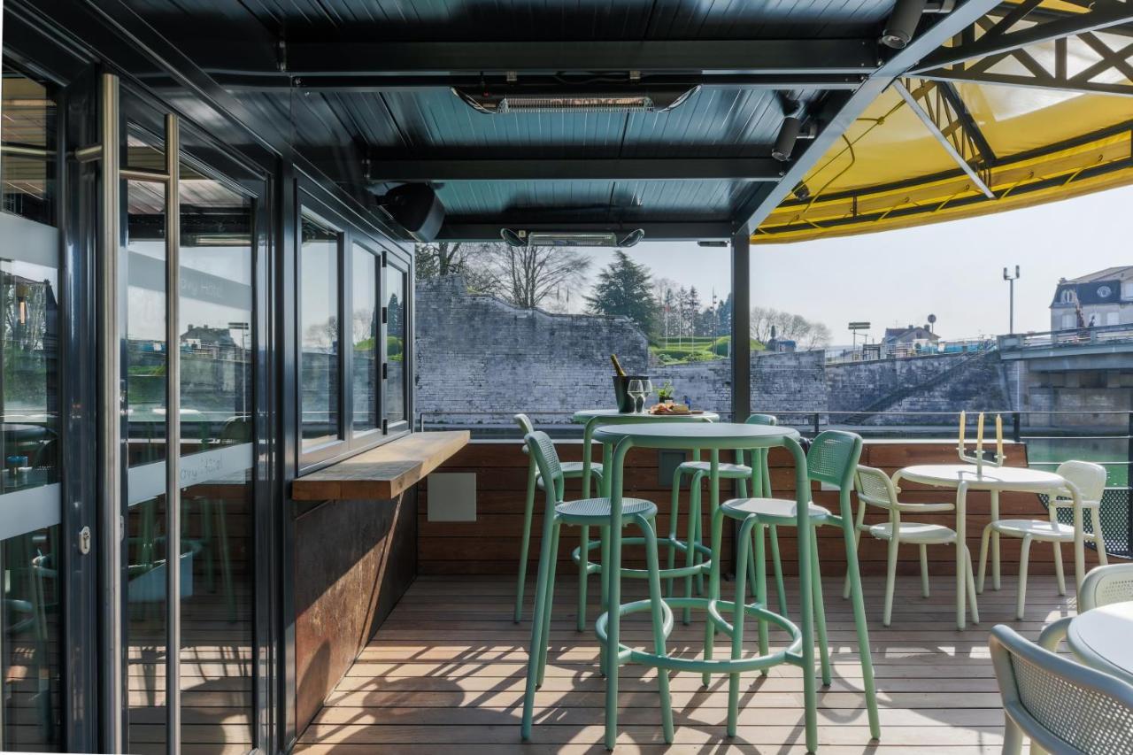 Savy Hotel Verdun-sur-Meuse Bagian luar foto